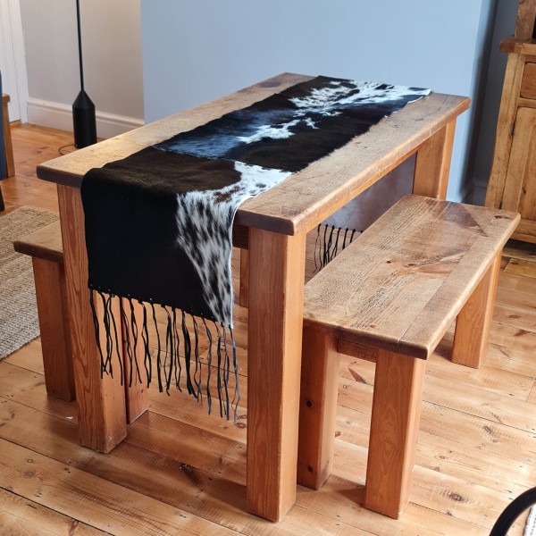 Cowhide table runner / Genuine Leather table runner / Table Top / Chemin de table en peau de vache