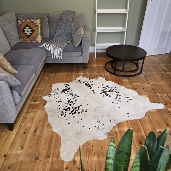 EXOTIC COWHIDE RUG - White and Brown Cowhide Rug, Cow Skin Rug, Leather Rug Decor, Floor Cow Rug, Animal Skin Rug