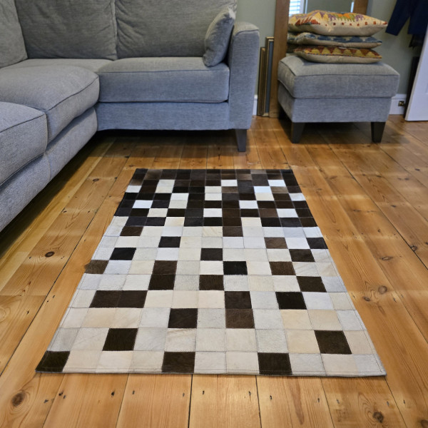 PATCHWORK COWHIDE RUG - Hair-On Fur Leather Rug, Round Cowhide Rug, Handmade Cow