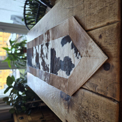 Cowhide table runner /...