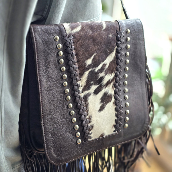 Borsa a tracolla in pelle di vacchetta con pelo, borsa a messaggero con frange